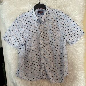 Johnston & Murphy Men’s Short Sleeve Button Down Shark Print Shirt. Size XXL